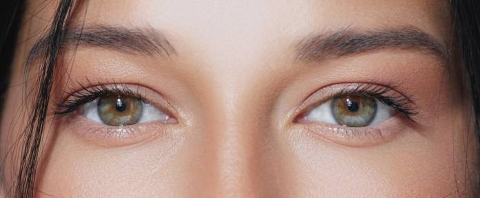 Augen lasern: Tipps für nach der OP